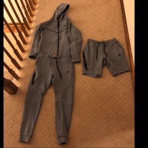 NIKE TECH SET‼️‼️🔥🔥